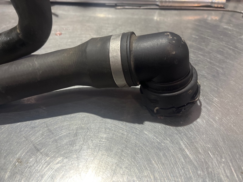 Патрубок системы охлаждения, 3500 рублей, Молоково