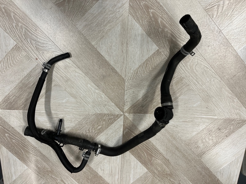 Патрубок системы охлаждения, 6900 рублей, Молоково