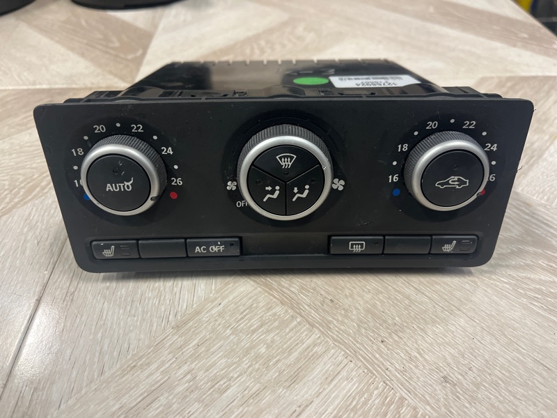 Блок управления климат-контролем, 3500 рублей, Молоково