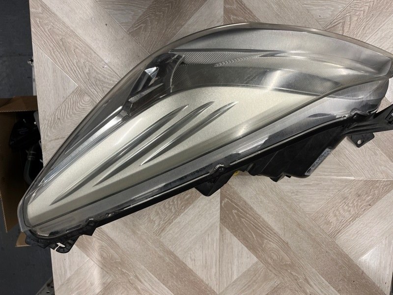 Фара галогеновая, 11500 рублей, Молоково