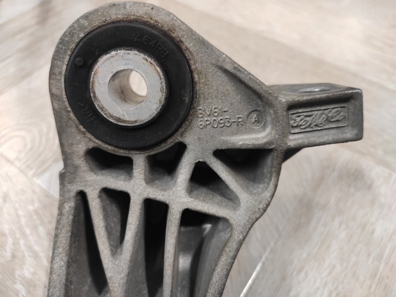 Кронштейн АКПП, 3000 рублей, Молоково