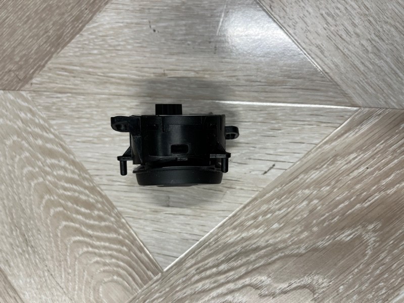 Кнопки на руль, 1000 рублей, Молоково