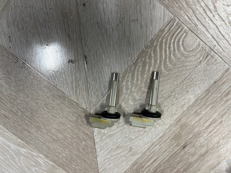 Датчик температуры воздуха в салоне, 500 рублей, Молоково