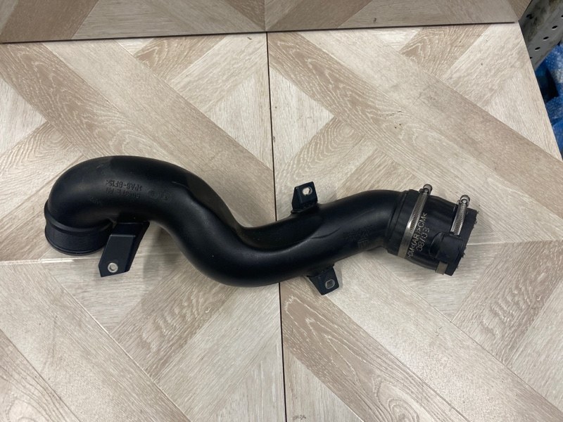 Патрубок воздушного фильтра, Молоково