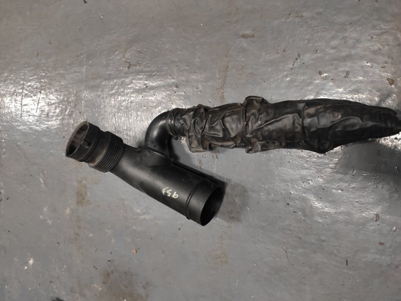 Патрубок воздушного фильтра, 3000 рублей, Молоково