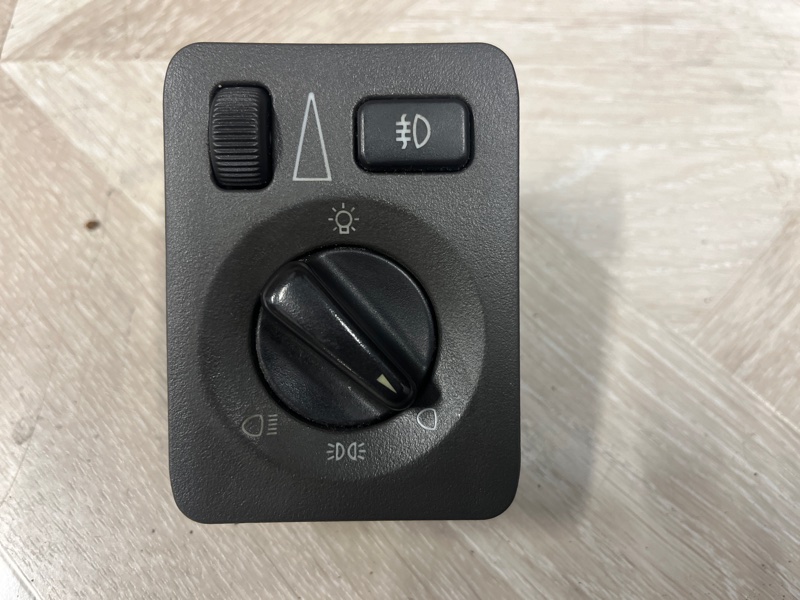 Блок включения фар, 1000 рублей, Молоково