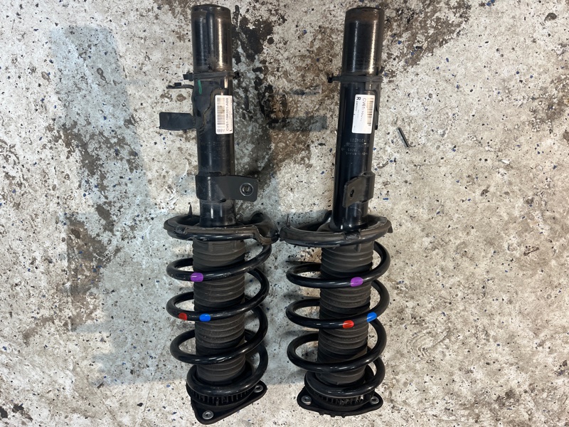 Передняя стойка кузова, 30000 рублей, Молоково