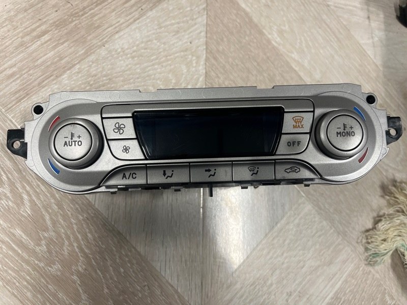 Блок управления климат-контролем, 7000 рублей, Молоково