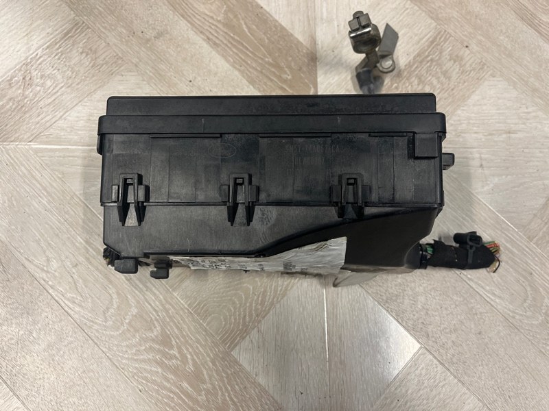 Блок предохранителей, 2500 рублей, Молоково