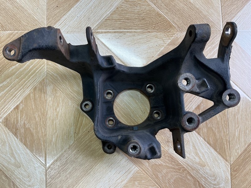 Кулак поворотный, 6500 рублей, Молоково