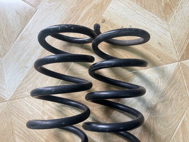 Пружина подвески, 5000 рублей, Молоково