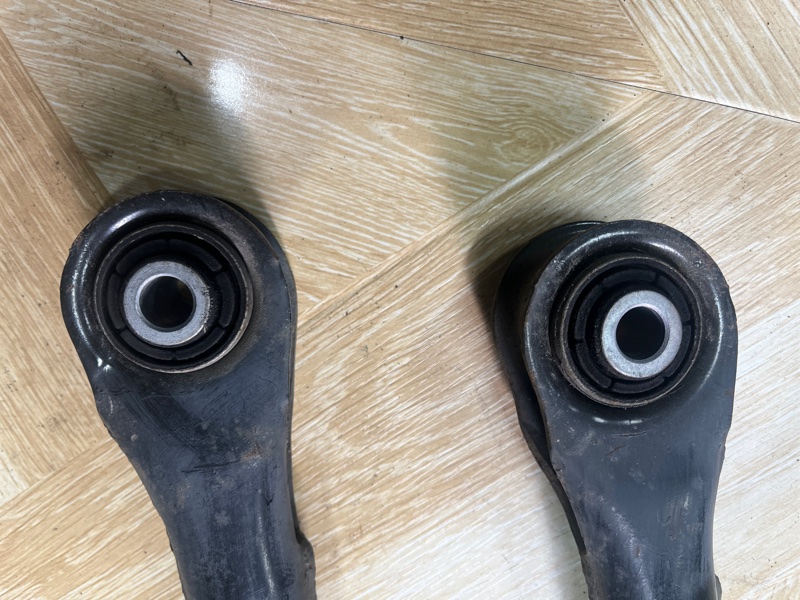 Рычаг подвески нижний, 1850 рублей, Молоково