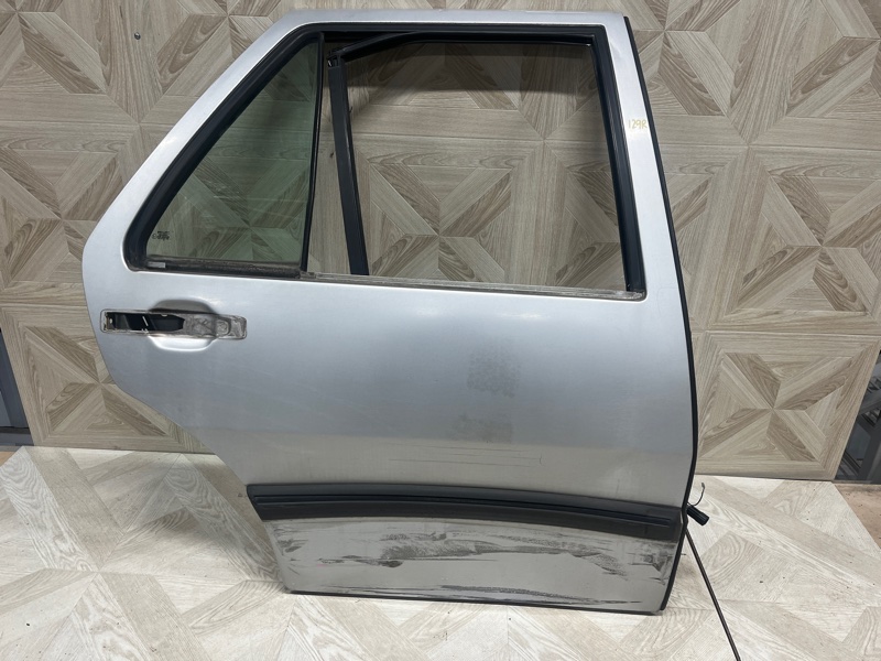 Дверь боковая, 2000 рублей, Молоково