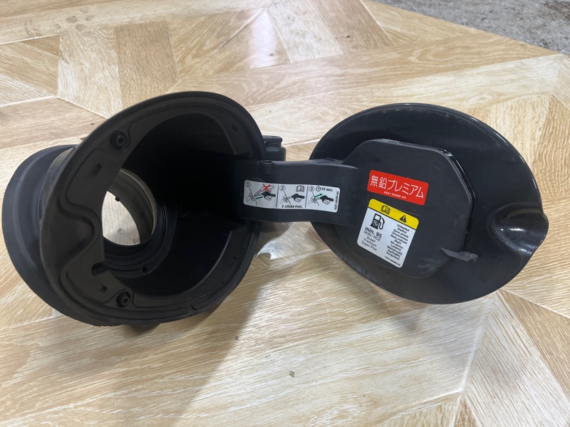 Лючок топливного бака, 3500 рублей, Молоково