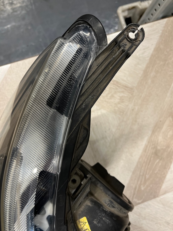 Фара ксеноновая, 18000 рублей, Молоково