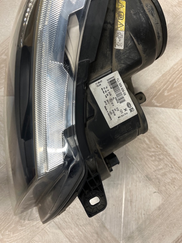 Фара ксеноновая, 18000 рублей, Молоково