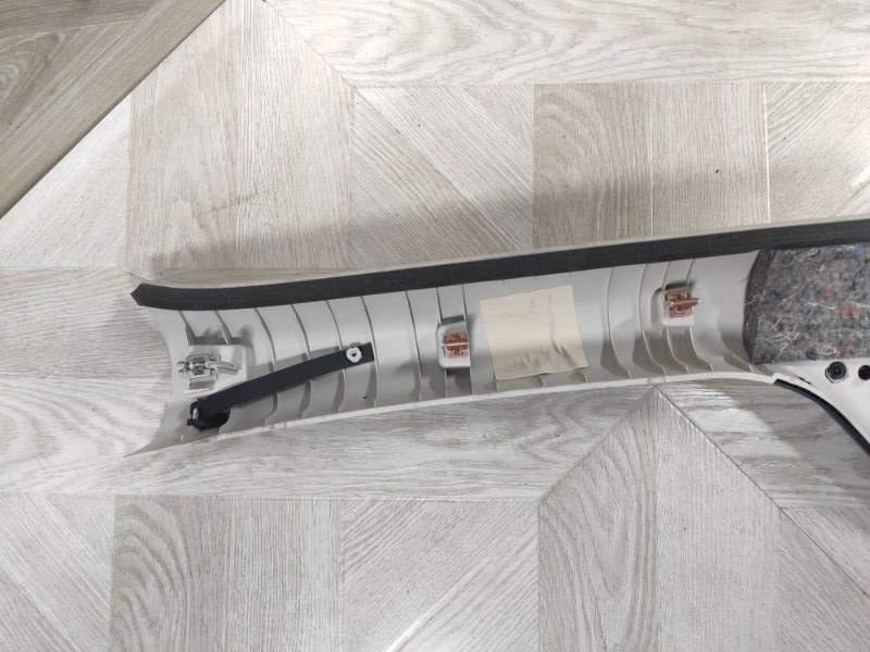 Накладка стойки лобового стекла, 2000 рублей, Молоково