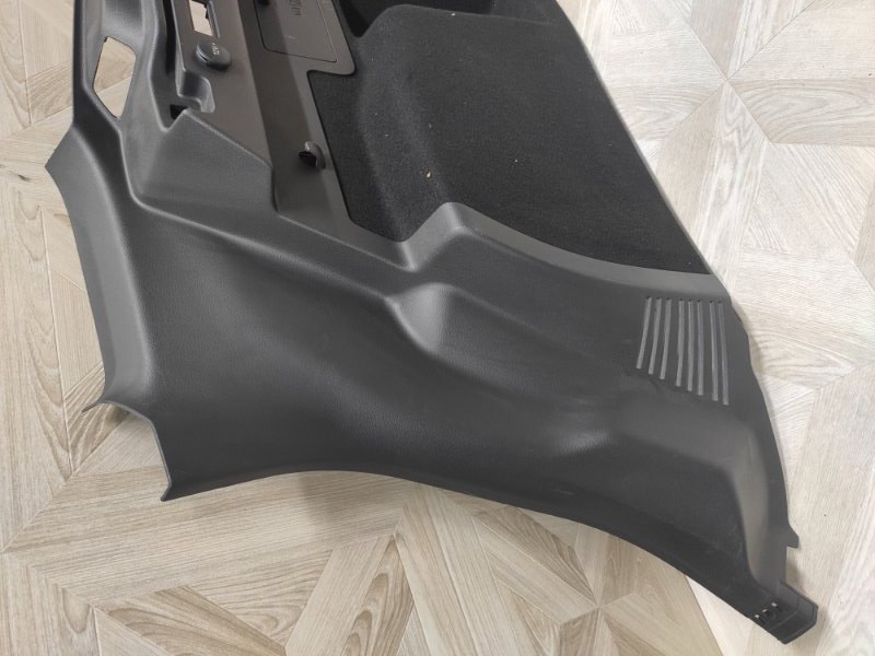 Обшивка багажника, 2000 рублей, Молоково