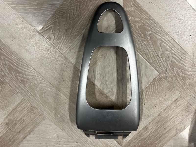 Накладка в салоне, 2500 рублей, Молоково