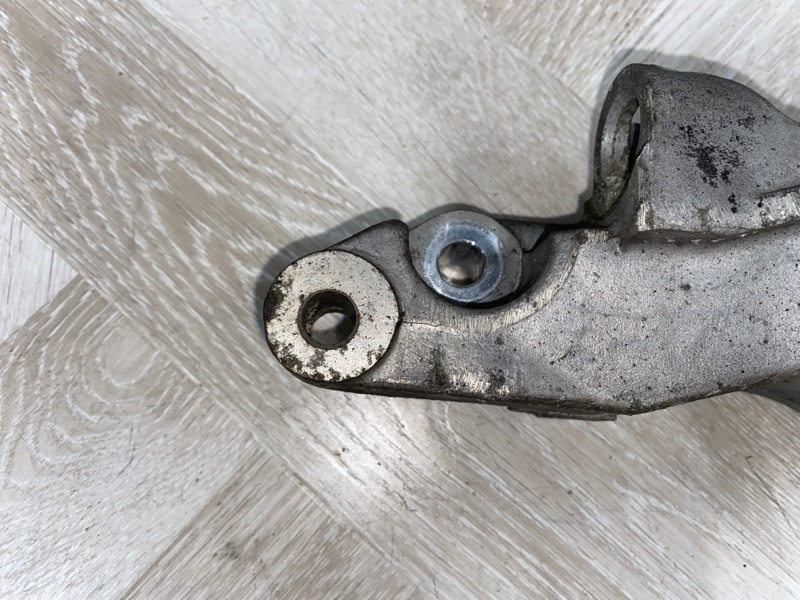 Кронштейн двигателя, 800 рублей, Молоково