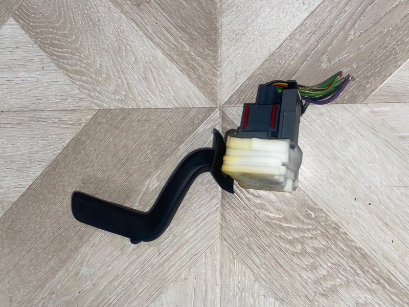 Подрулевой переключатель дворников, 1000 рублей, Молоково