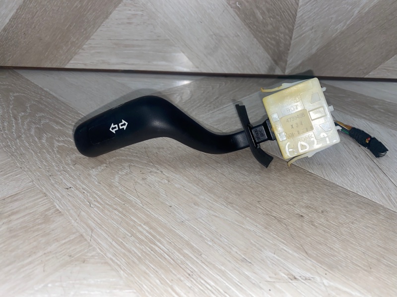 Подрулевой переключатель поворотников, 1000 рублей, Молоково