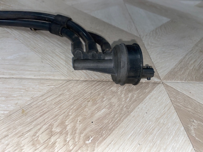 Клапан впускной, 1000 рублей, Молоково