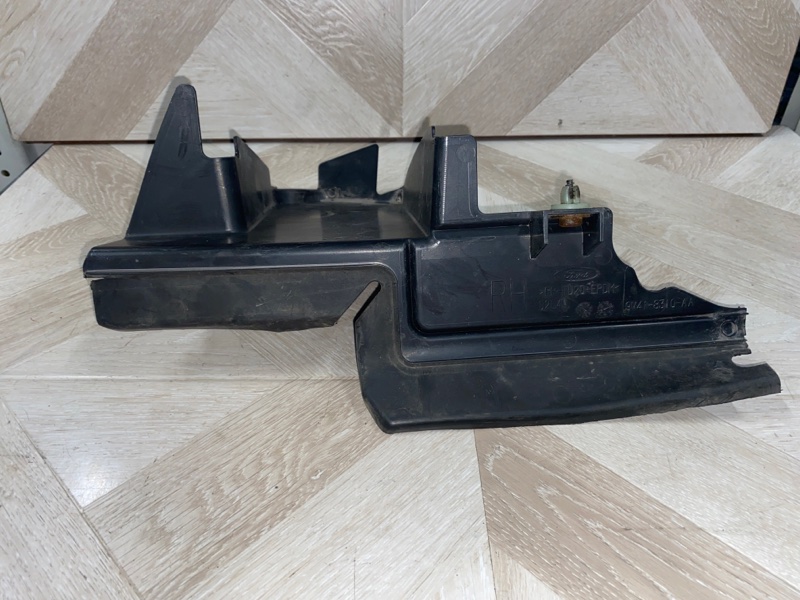 Дефлектор радиатора, 1000 рублей, Молоково