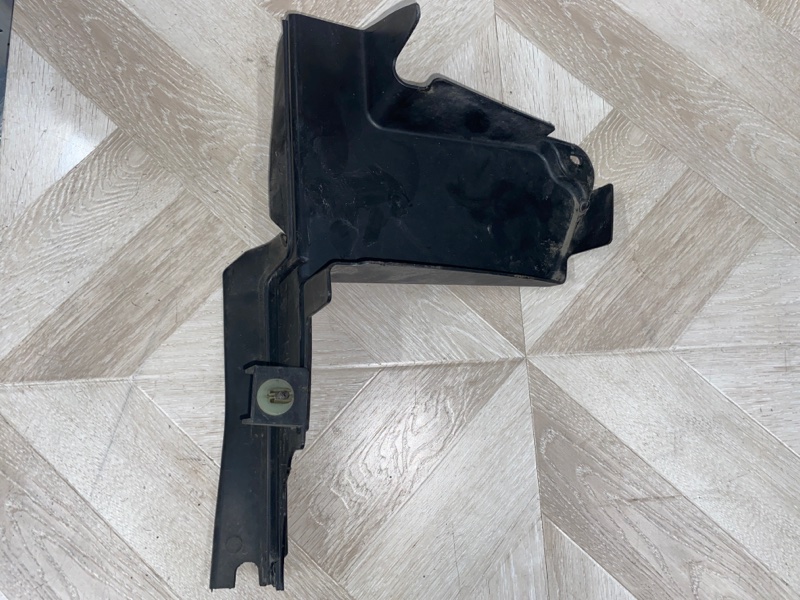 Дефлектор радиатора, 1000 рублей, Молоково