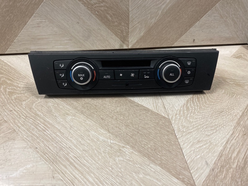 Блок управления климат-контролем, 4000 рублей, Молоково