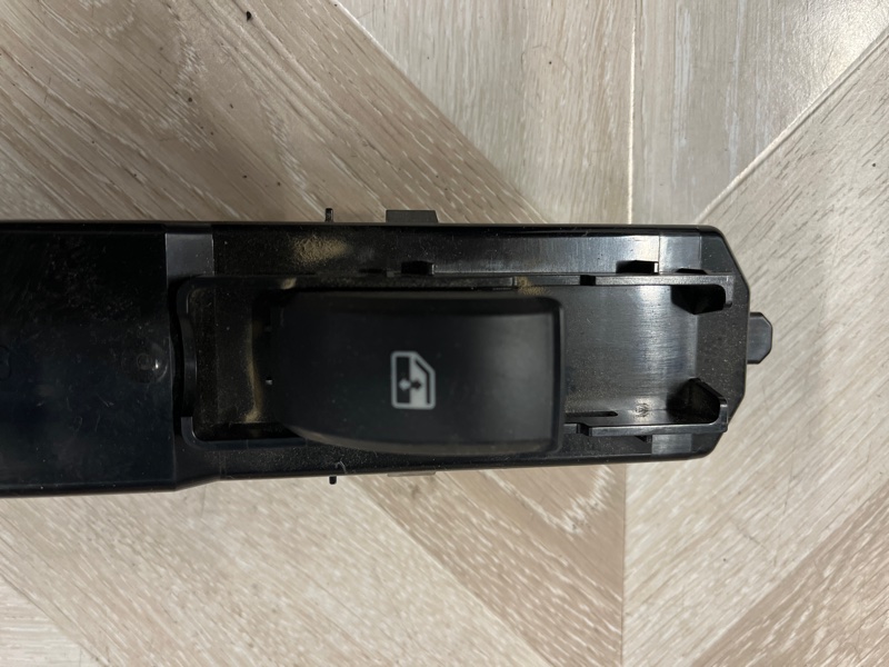 Блок управления стеклоподъемниками, 1500 рублей, Молоково