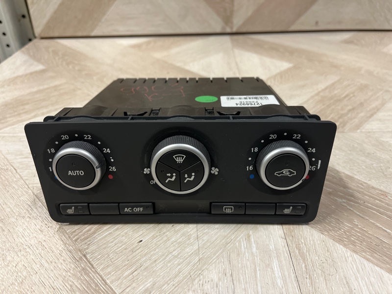 Блок управления климат-контролем, 3500 рублей, Молоково