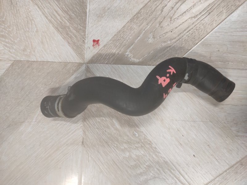 Патрубок системы охлаждения, 1000 рублей, Молоково