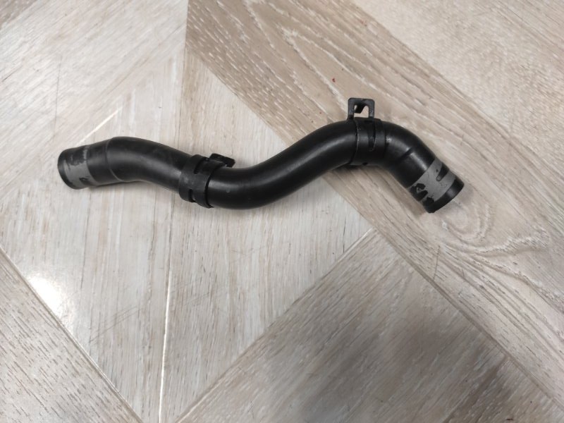 Патрубок системы охлаждения, 500 рублей, Молоково