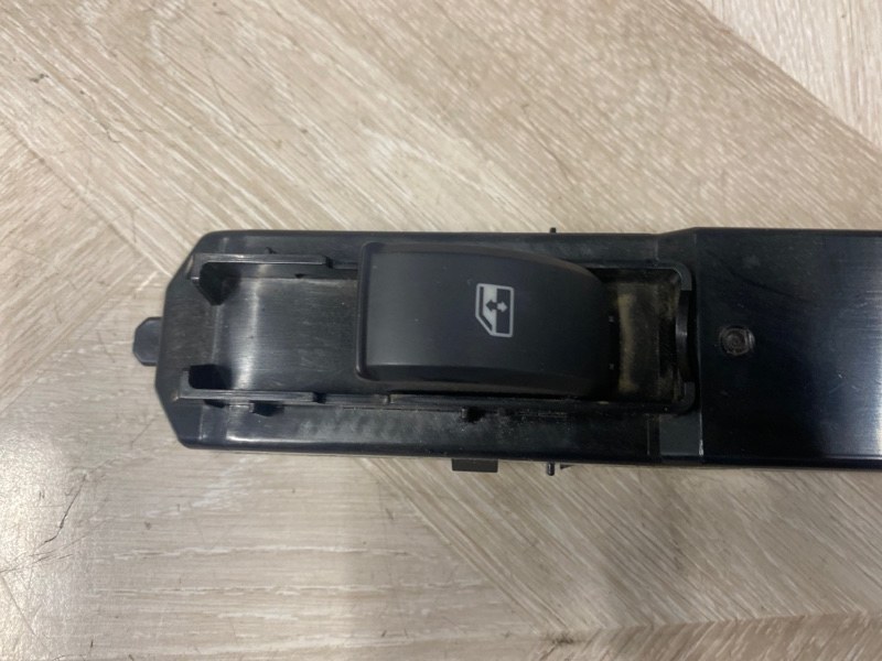 Блок кнопок стеклоподъёмников центральной консоли, 1500 рублей, Молоково