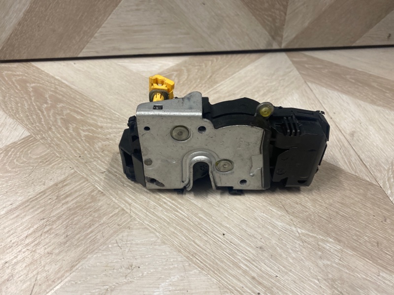 Замок боковой двери, 4000 рублей, Молоково