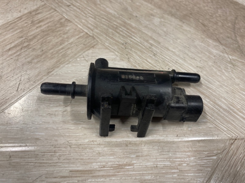 Клапан вентиляции топливного бака, 1000 рублей, Молоково