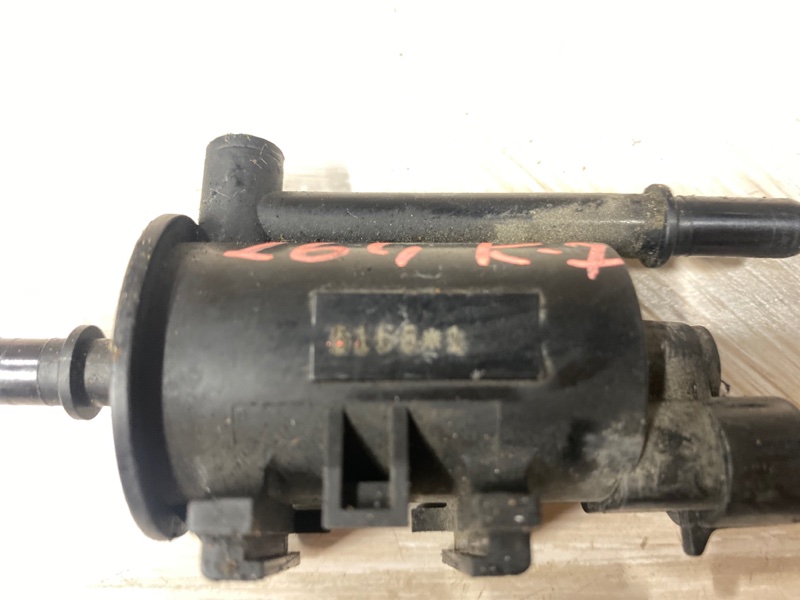 Клапан вентиляции топливного бака, 1000 рублей, Молоково