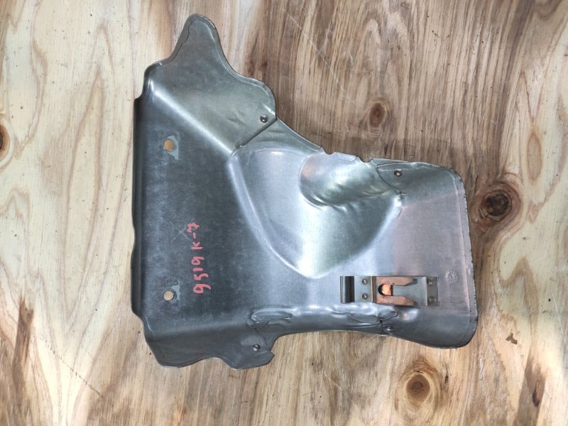 Тепловой экран, 500 рублей, Молоково