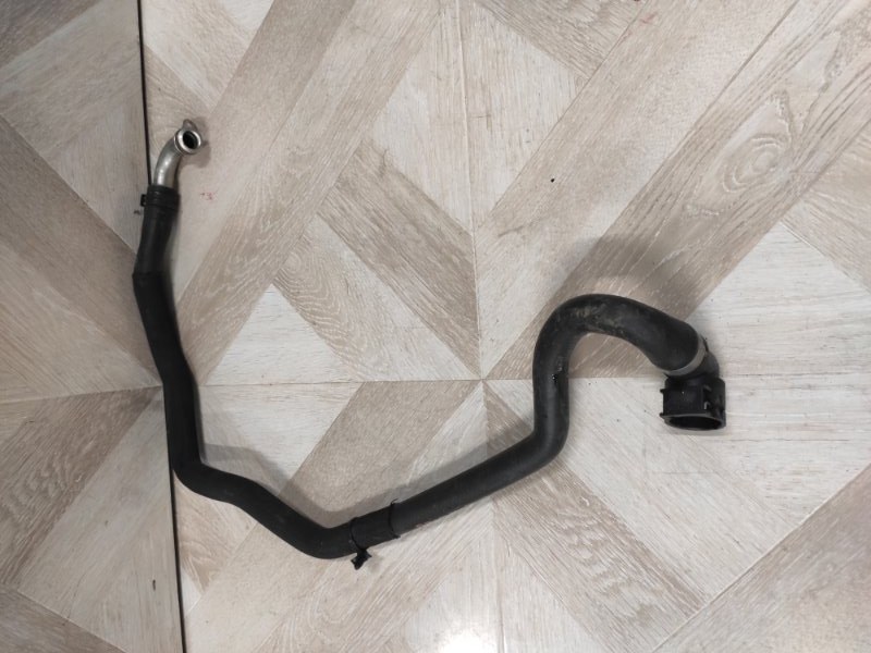 Патрубок системы охлаждения, 3500 рублей, Молоково