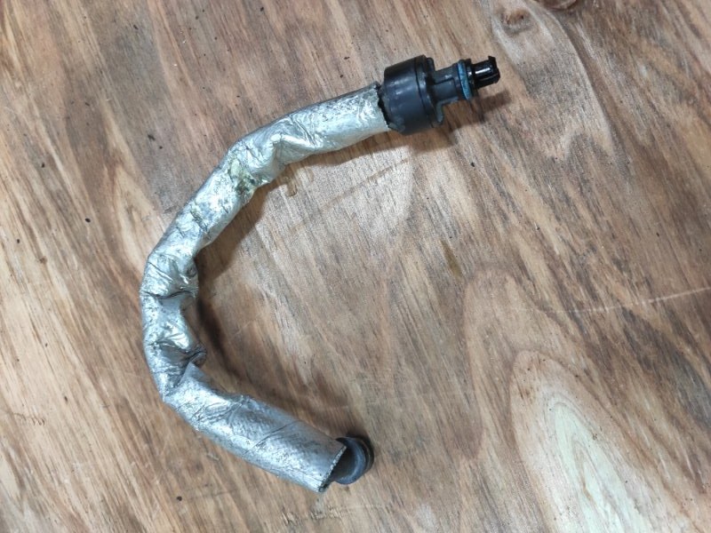 Трубка картерных газов, 2000 рублей, Молоково