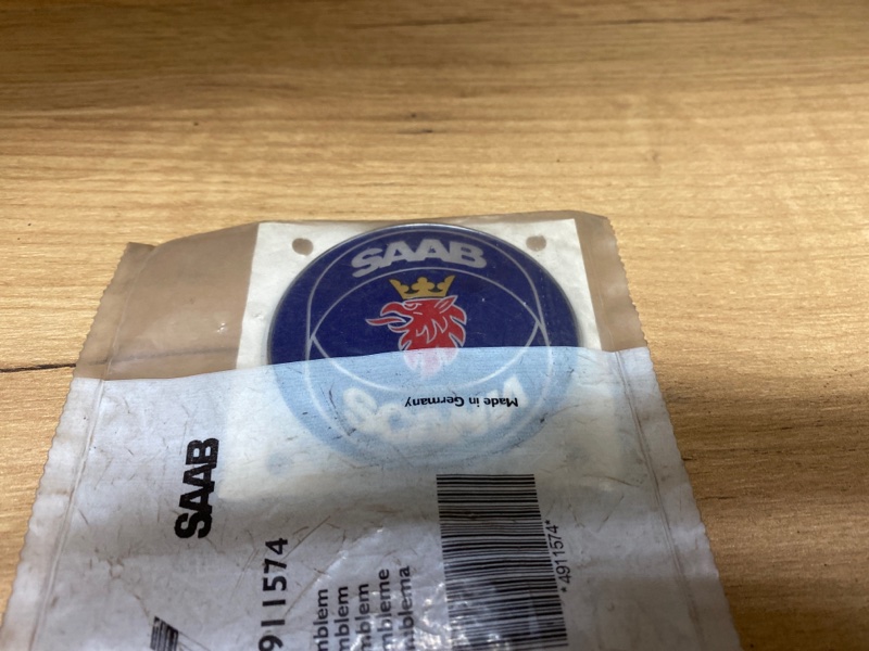 Эмблема, 1500 рублей, Молоково