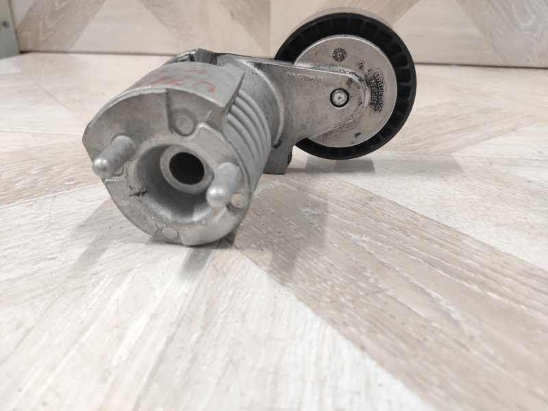 Натяжитель ремня генератора, 2000 рублей, Молоково