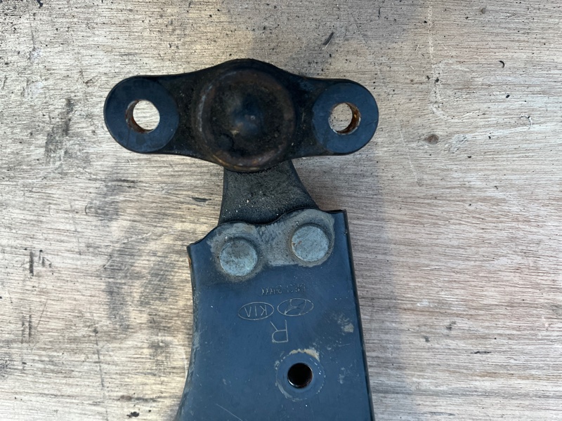 Рычаг подвески нижний, 3500 рублей, Молоково