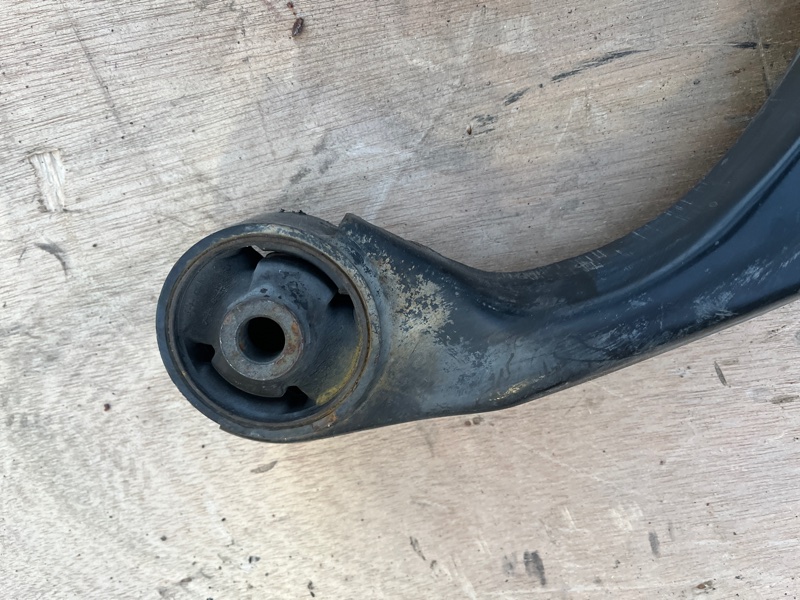 Рычаг подвески нижний, 3500 рублей, Молоково