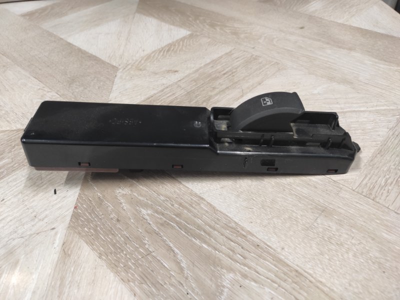 Кнопка стеклоподъемника, 1500 рублей, Молоково