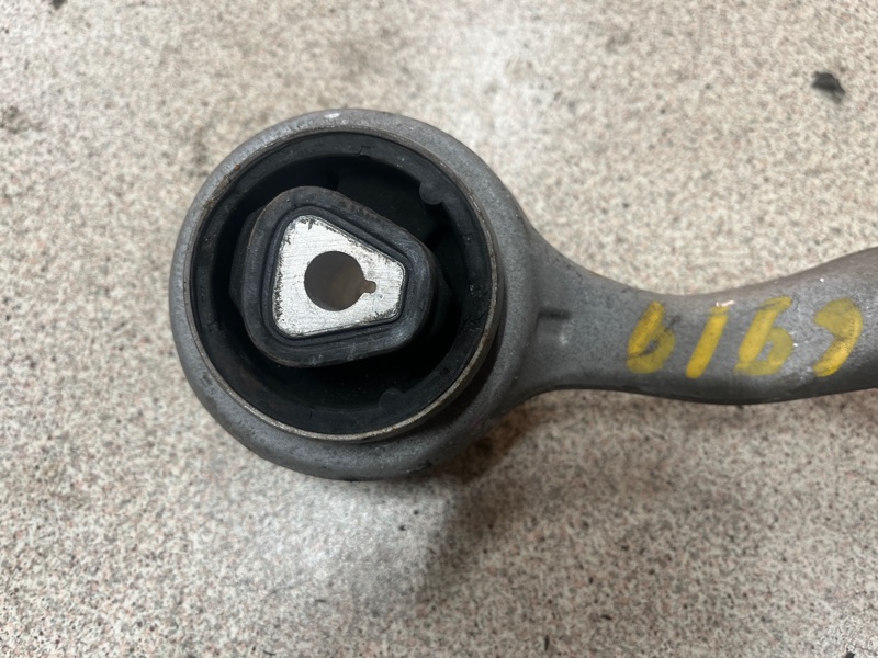 Рычаг подвески верхний, 2800 рублей, Молоково