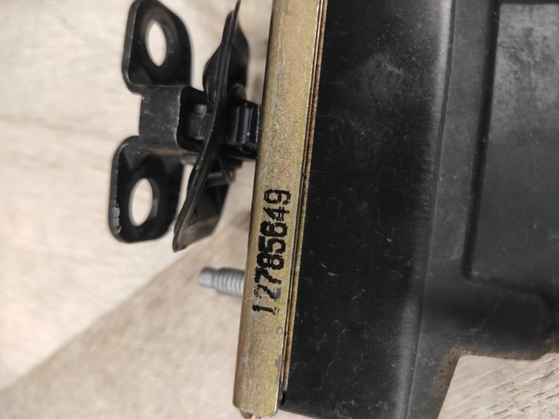 Ограничитель двери, 1000 рублей, Молоково