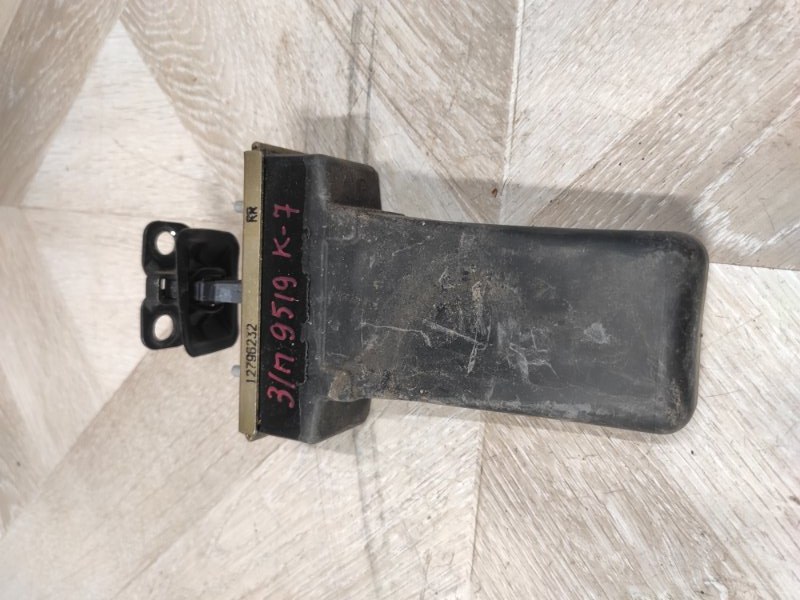 Ограничитель двери, 1000 рублей, Молоково