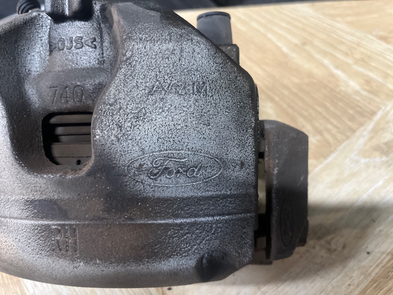 Суппорт тормозной, 6900 рублей, Молоково